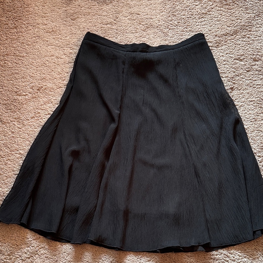 dressbarn Elegant Chiffon Black A-Line Skirt. Size 10